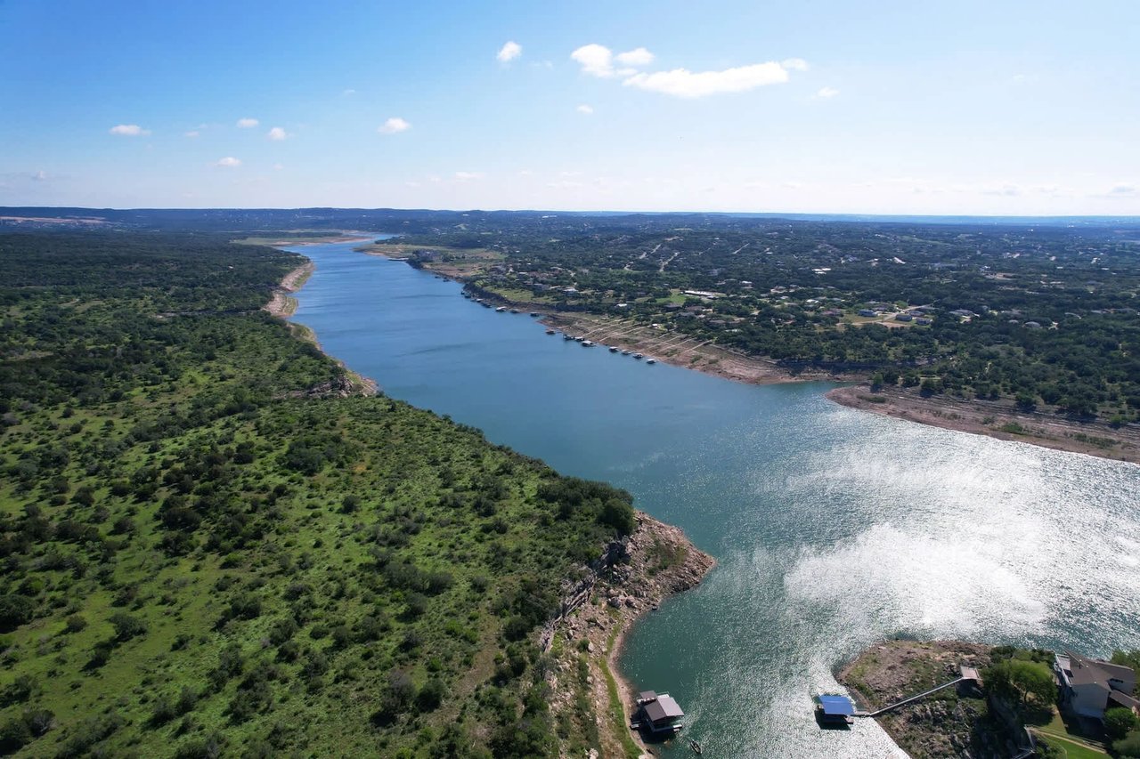 1907 Pace Bend