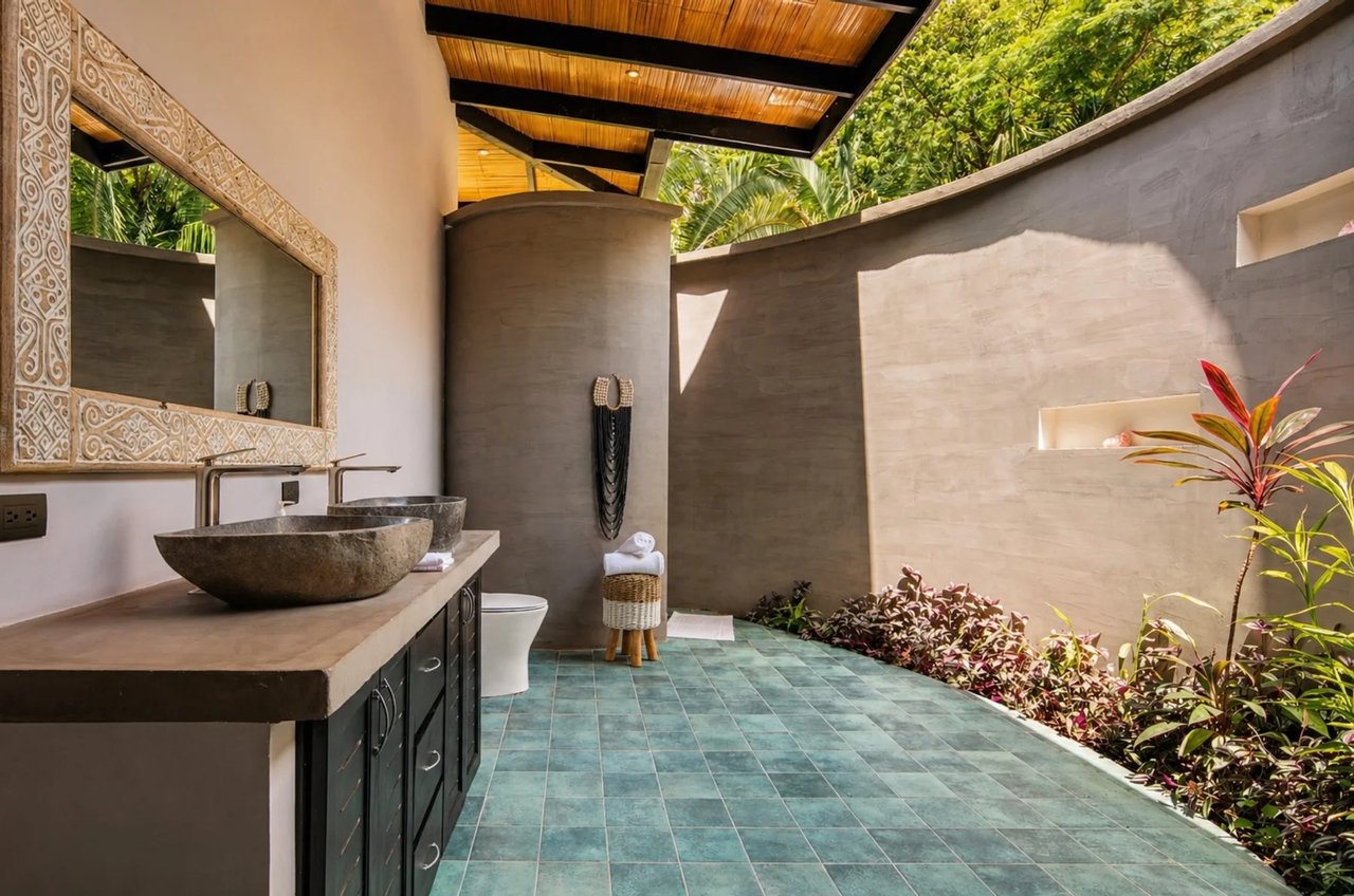 Balinese Tropical Ocean Villa, Santa Teresa, Puntarenas