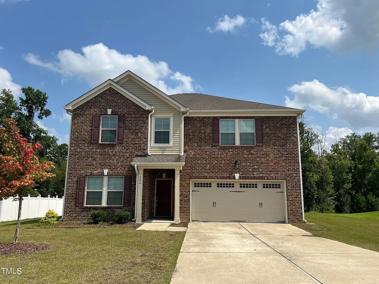 824 Amber Forest Dr