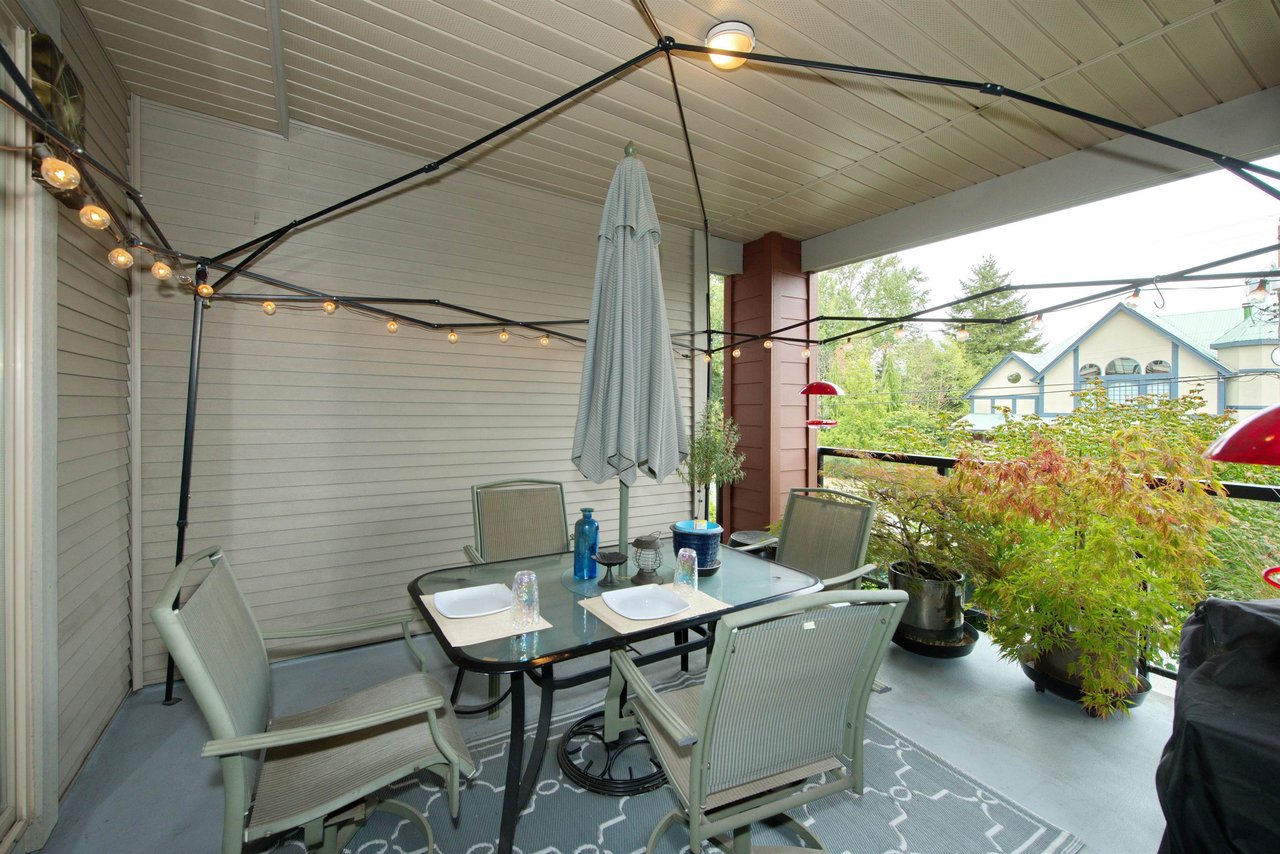 206-15385 101a Avenue, Surrey