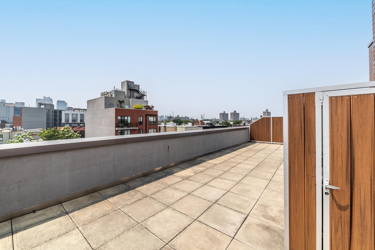 535 Classon Avenue, Apt 201