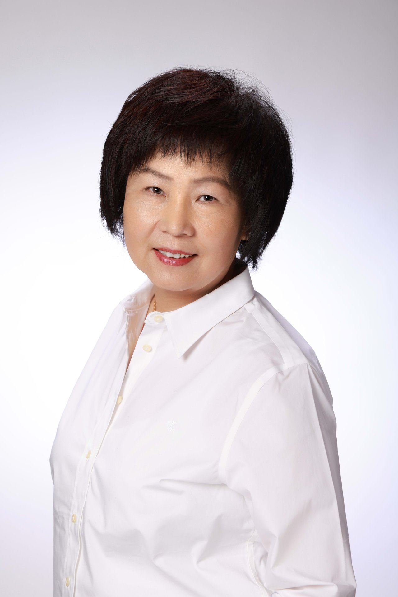 Elizabeth Kho - Broker at Joy Realty Group