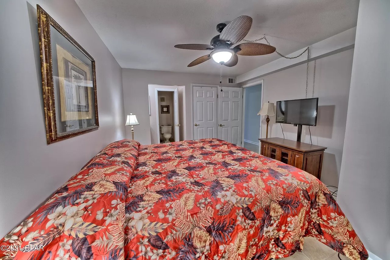8743 Thomas Drive Unit 209