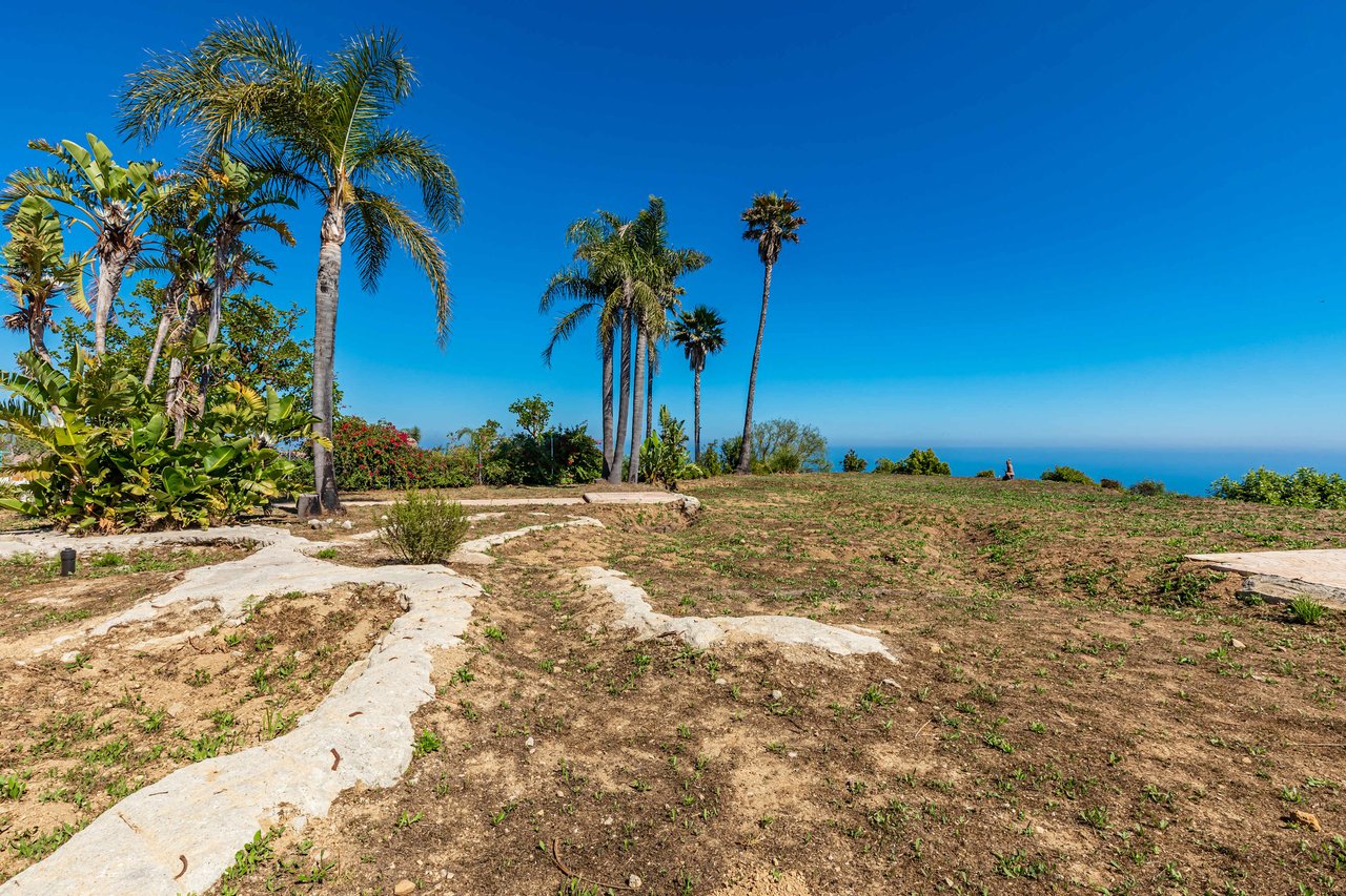 27487 Latigo Bay View Dr