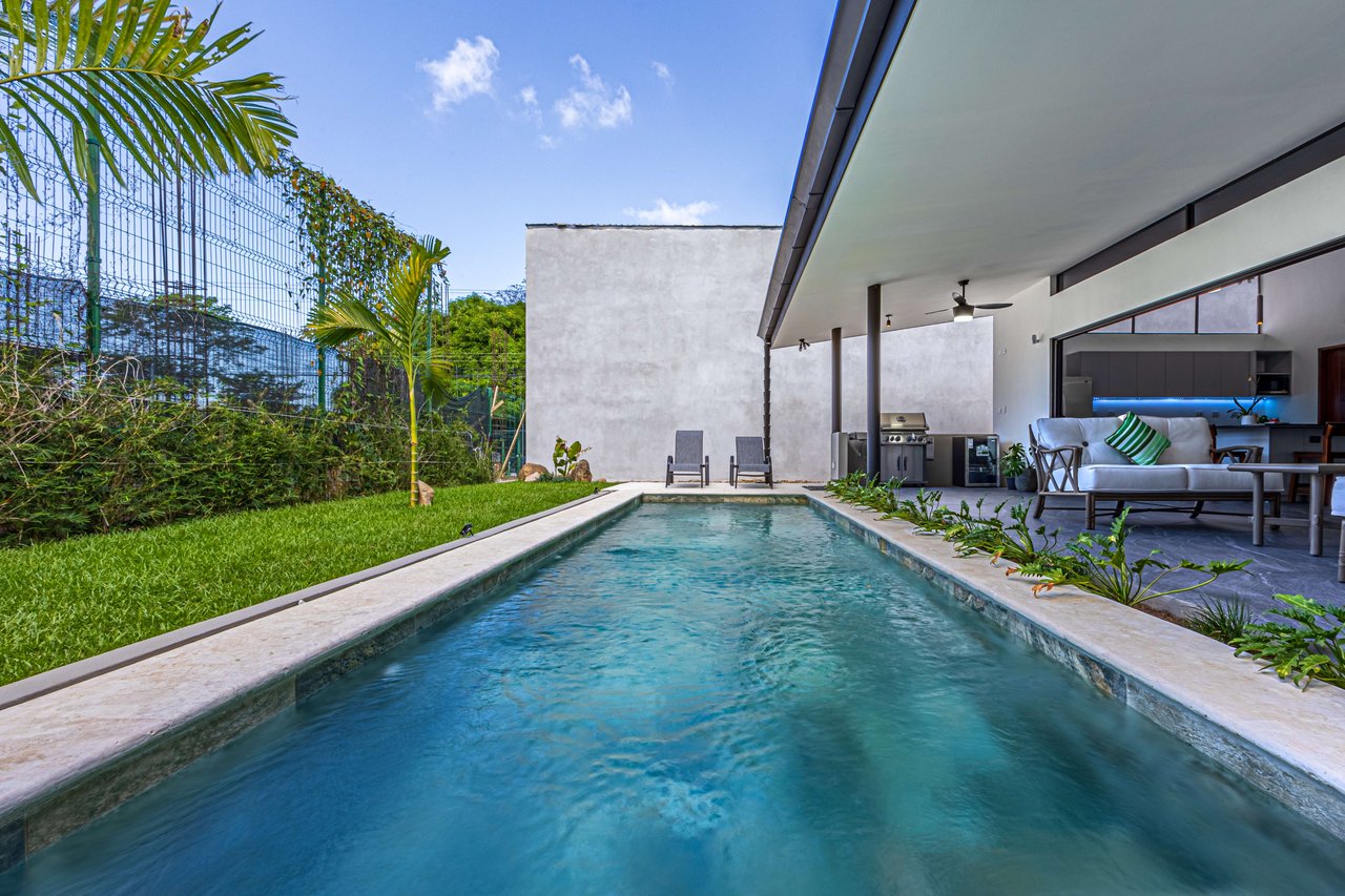 Stylish 3 bed, 3 bath Brand New  Villa in Uvita. 