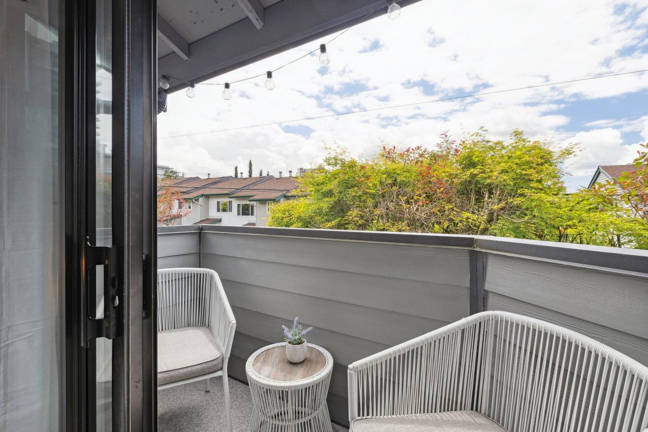 17-225 W 14th St