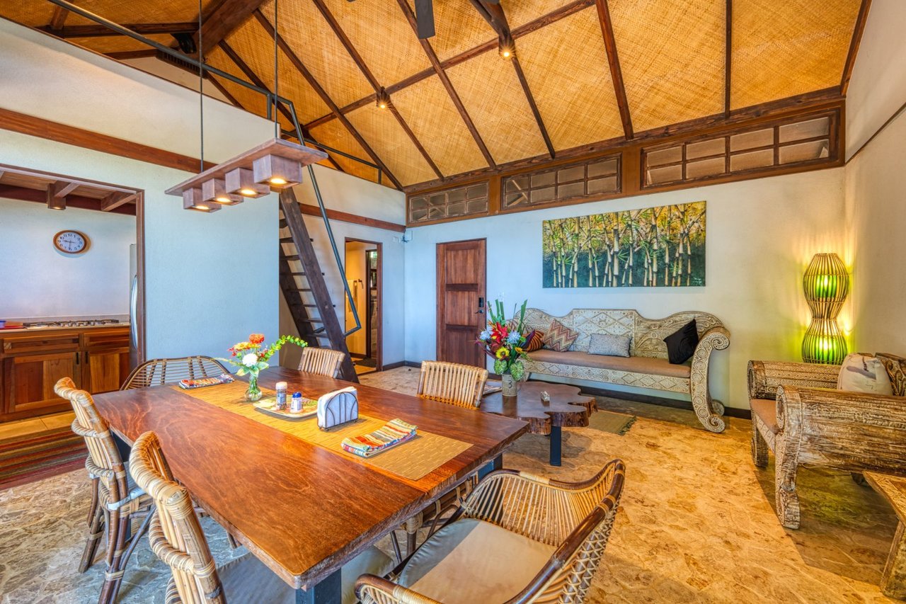 Balinese Beachfront Luxury Hotel, Uvita, Puntarenas
