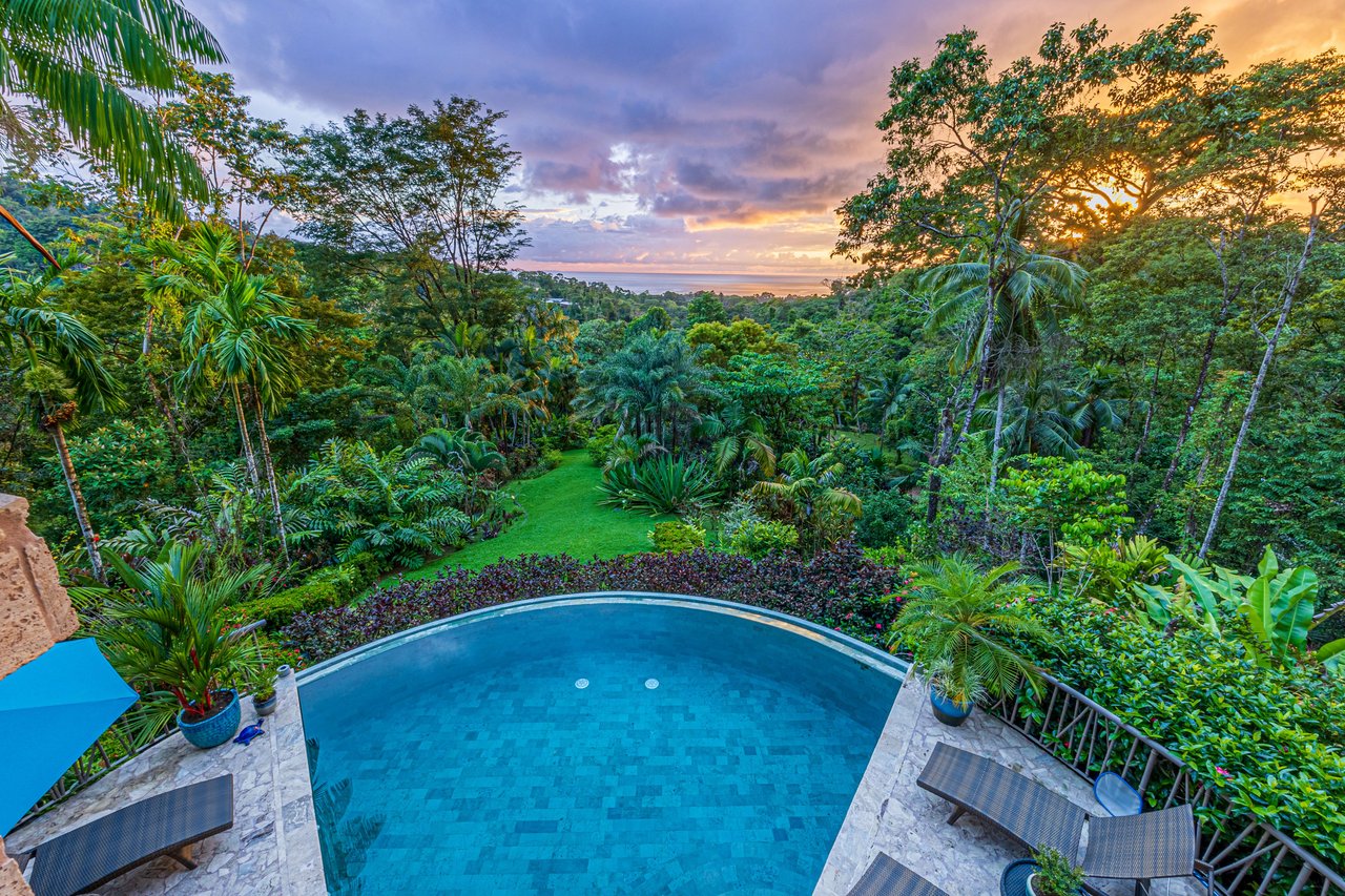 Luxurious Coastal Retreat with Ocean Views in Uvita, Costa Rica