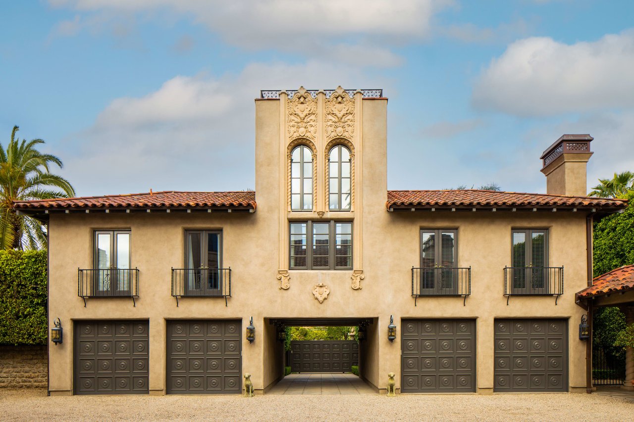 Presenting A Grand Mediterranean Compound in Hancock Park