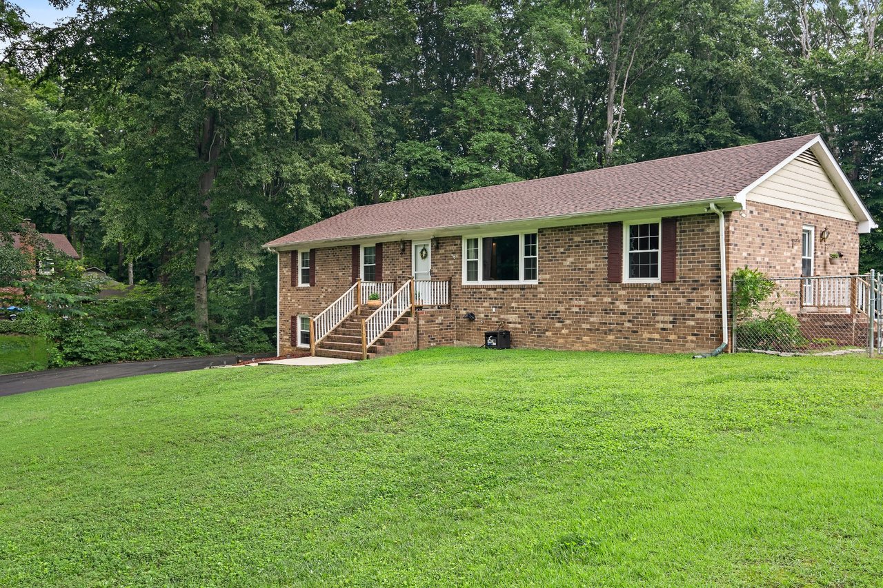 9441 Trails End Road