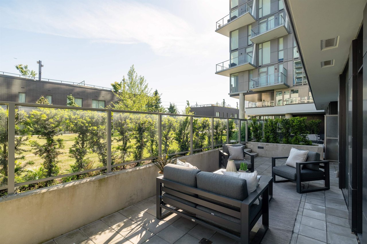 208-3538 Sawmill Cres
