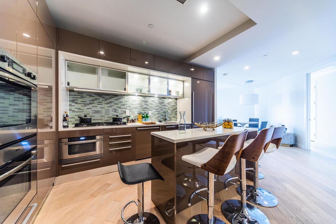 75 Wall Street, Apt 26-M
