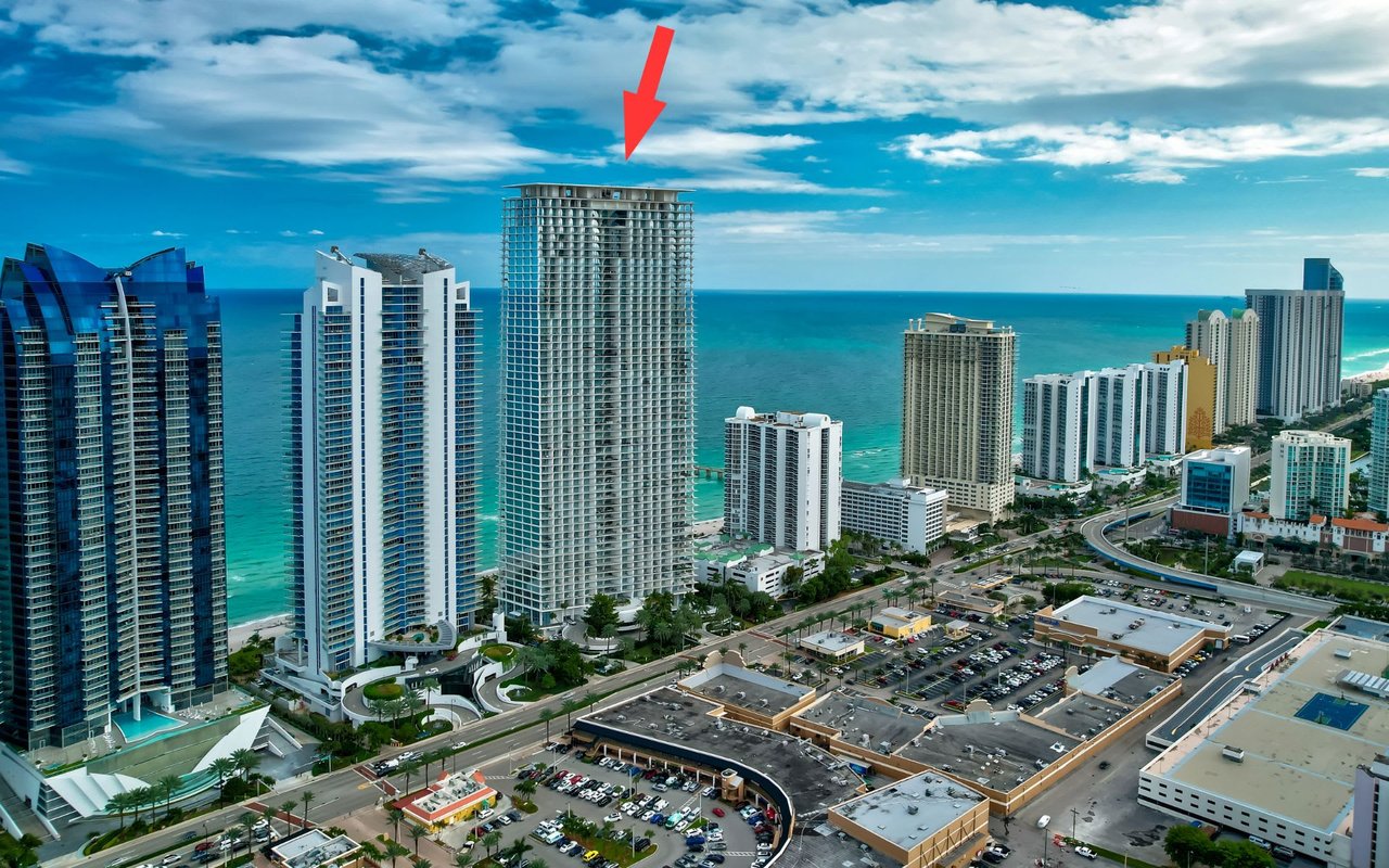 16901 Collins Ave, #5303