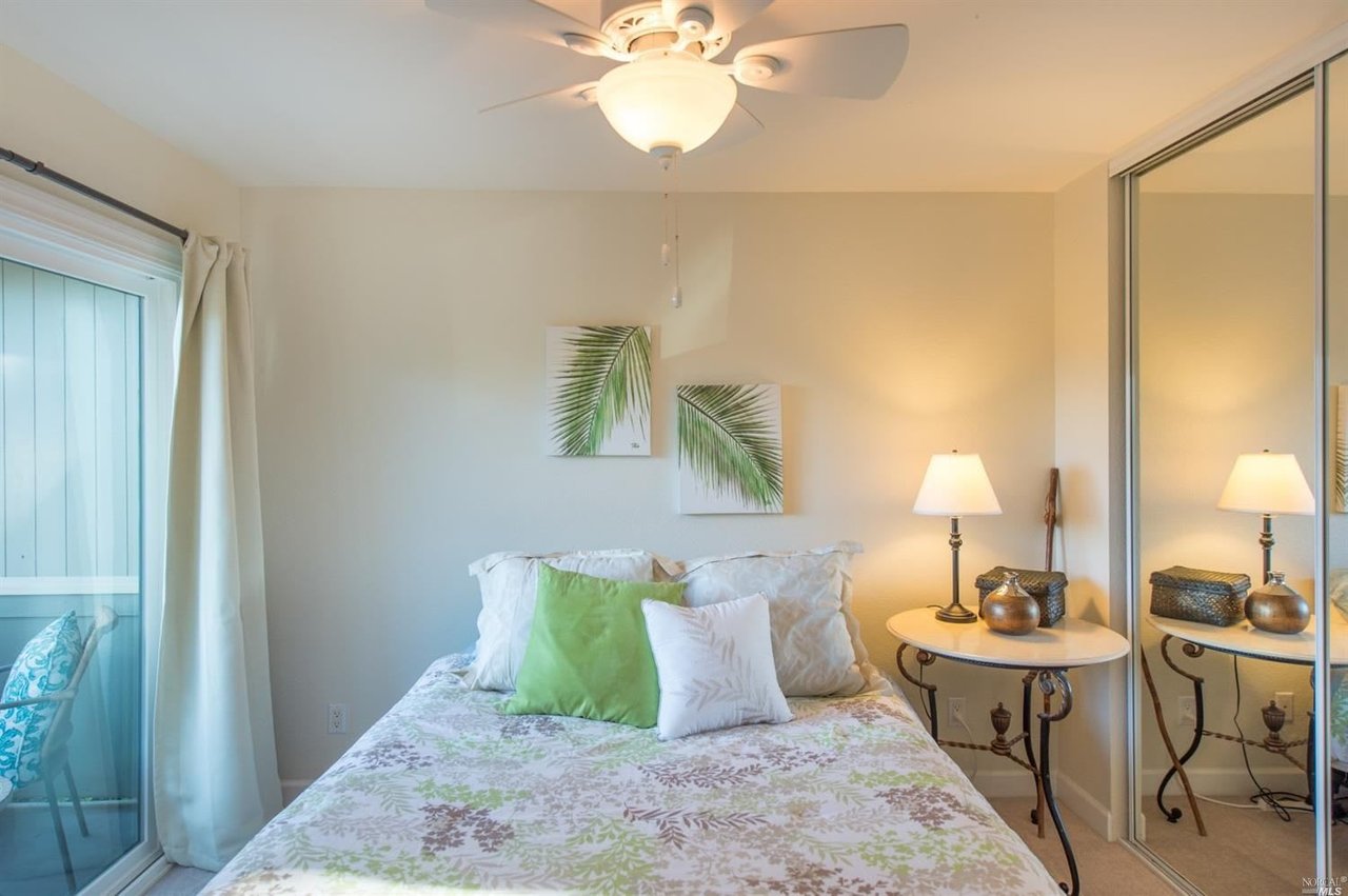 720 Petaluma Blvd S #12