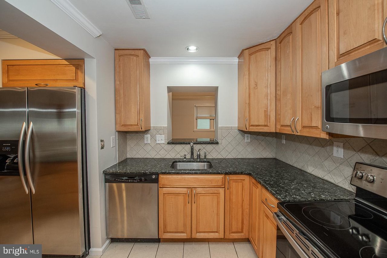 82 Woodbine Way