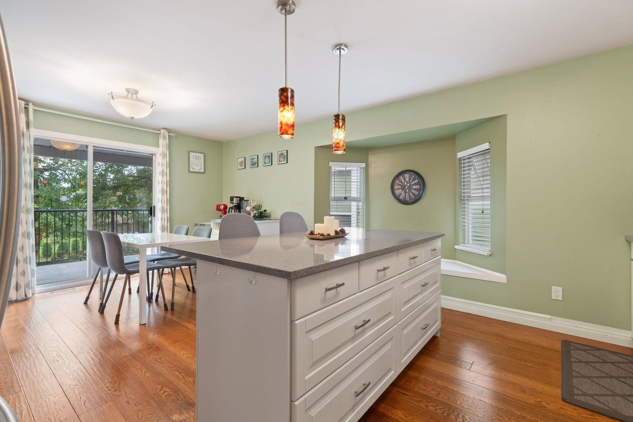 39-1140 Falcon Dr