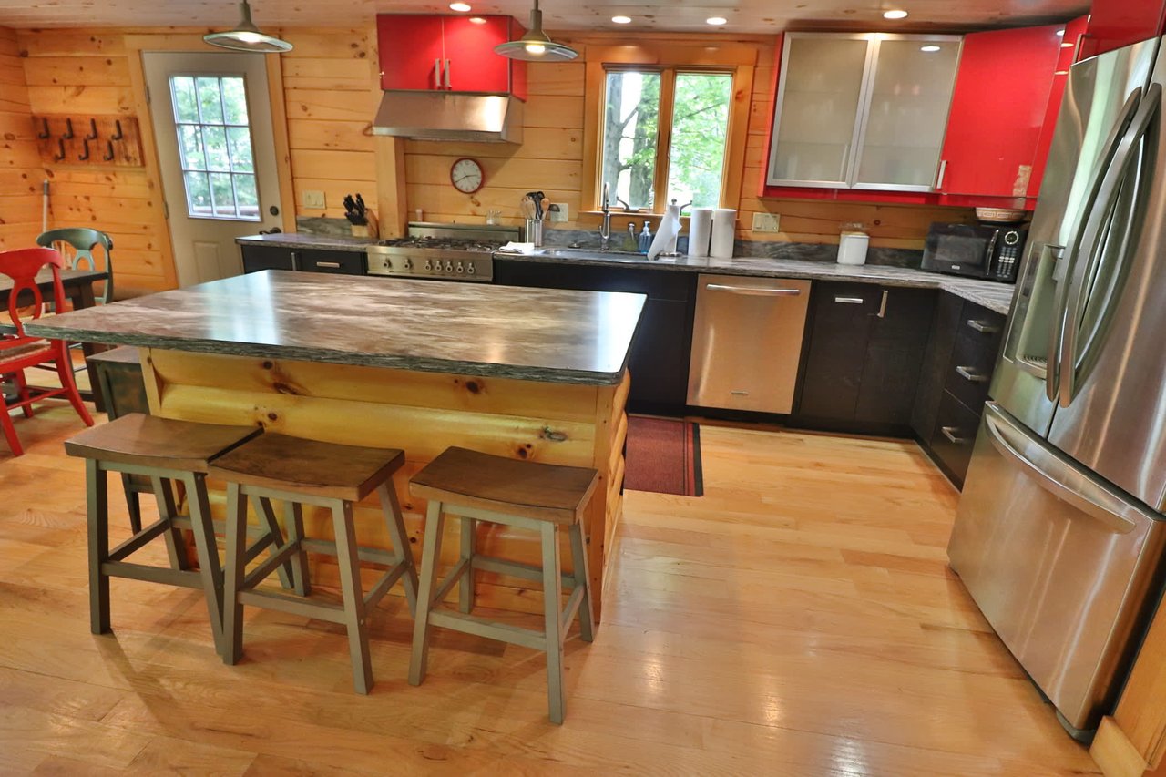 Single family log home ski season rental