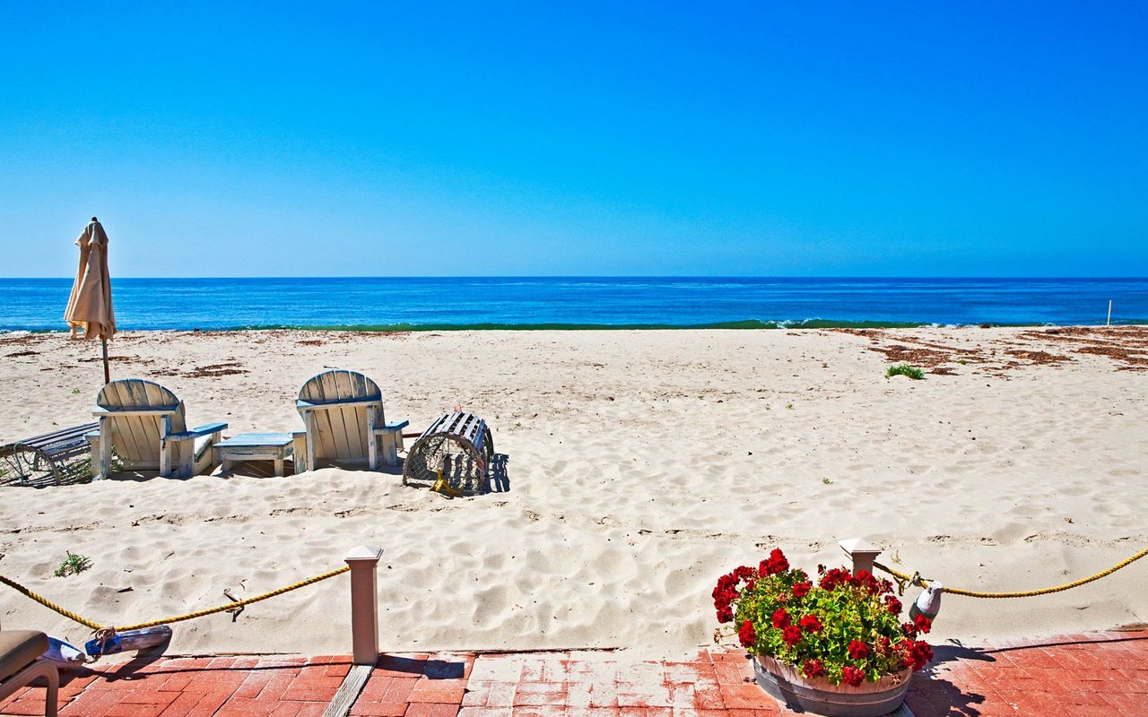 23834 Malibu Rd