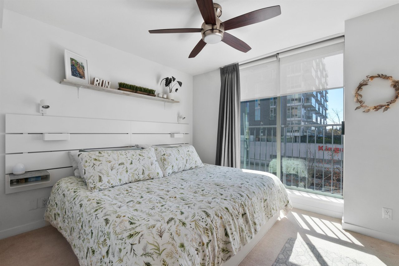 509-328 E 11th Ave