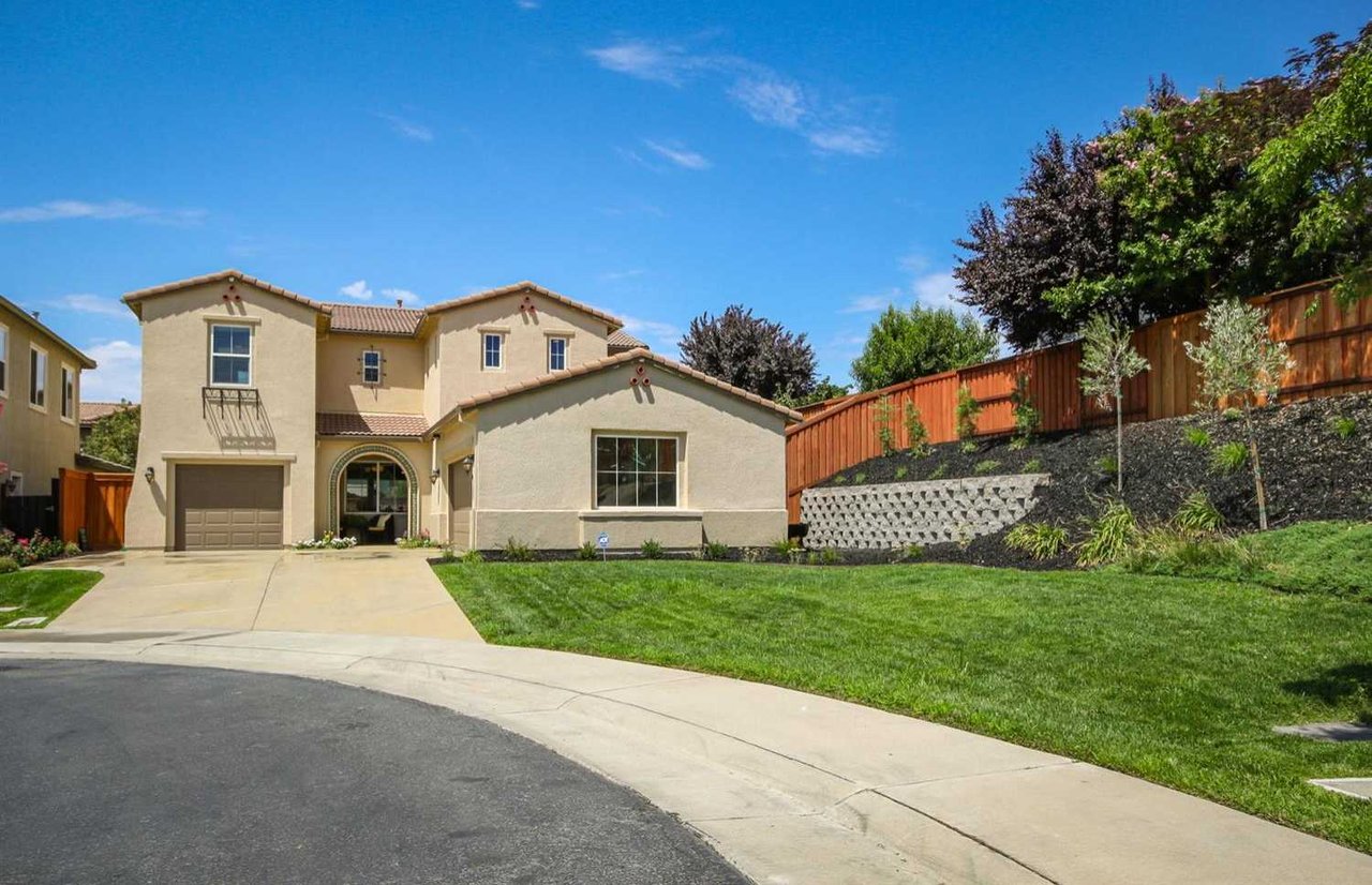 2103 Browning Court
