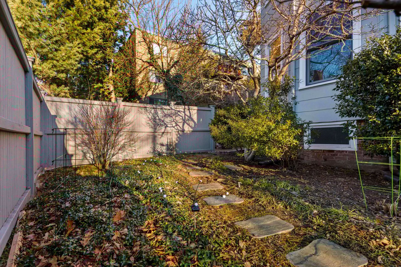 147 Concord Ave 