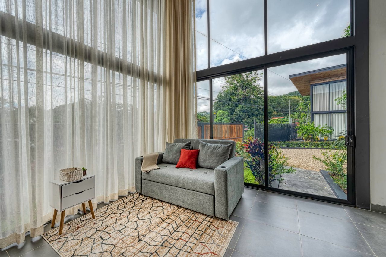 Modern Tropical Villas walking distance to Uvita Town
