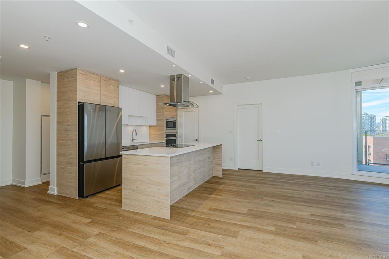 903-1628 Store St, Victoria