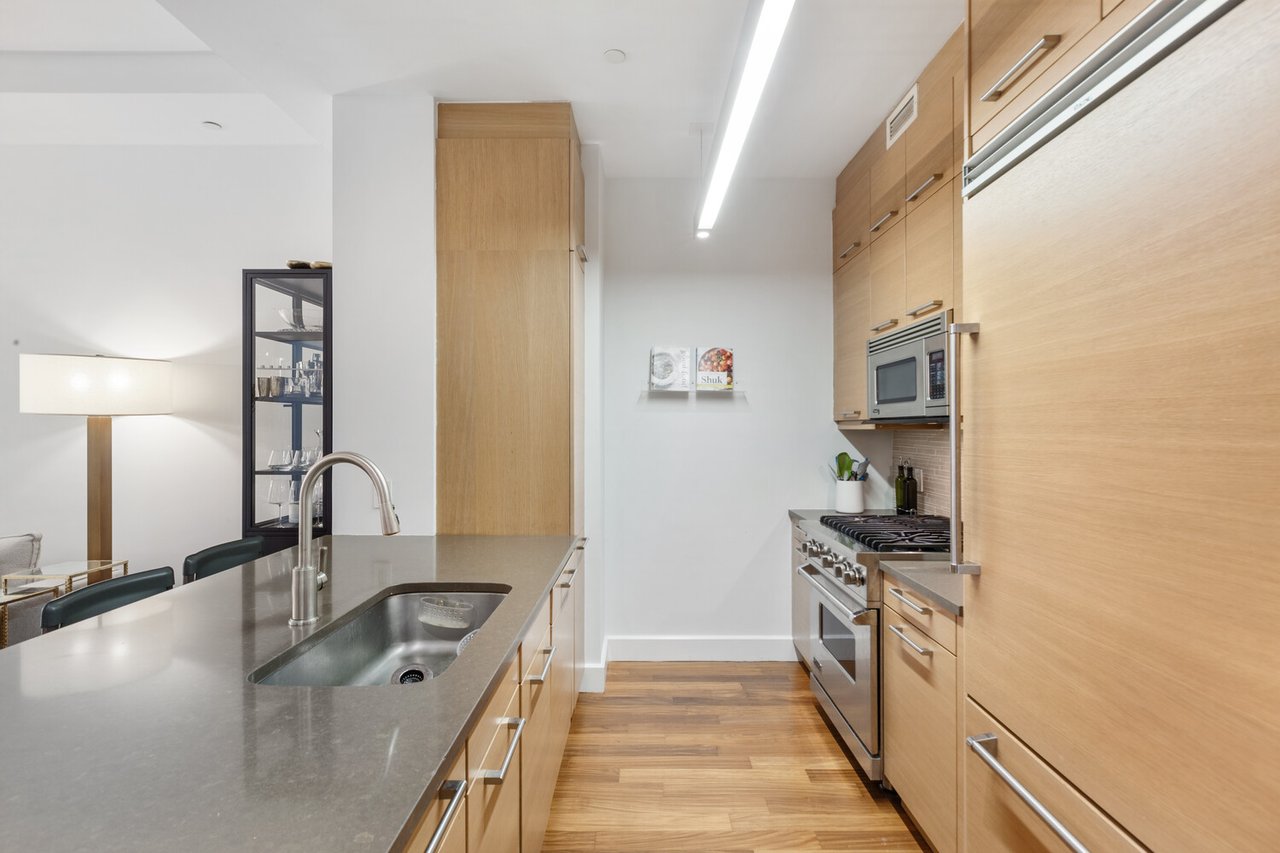 333 East 91st Street, Apt 6DE