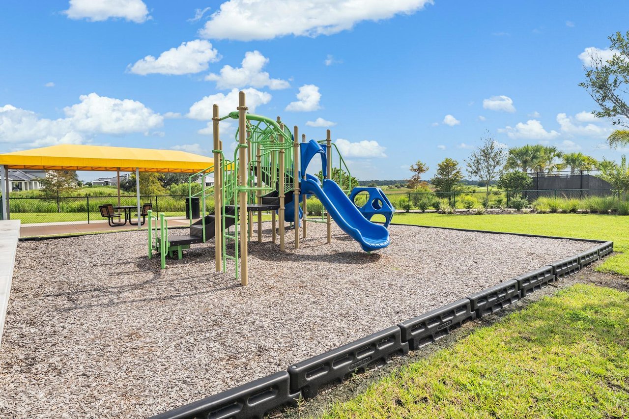 Mirada Lagoon Community (San Antonio, FL.)