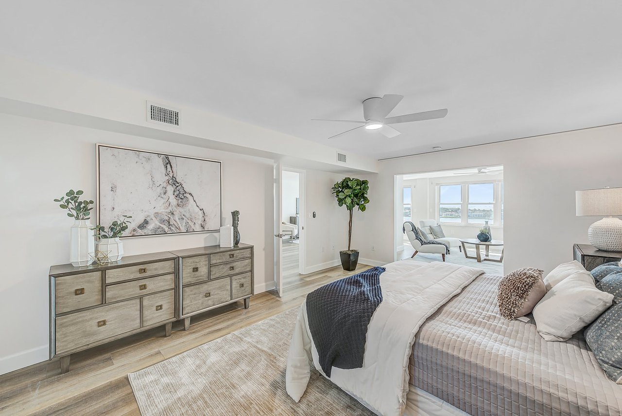 5200 Brittany Dr S, #804, St Petersburg, FL 33715