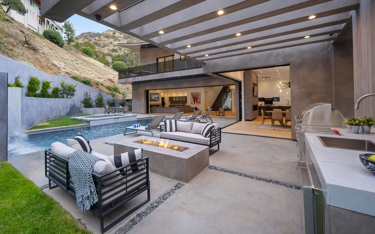 Nichols Canyon - Hollywood Hills