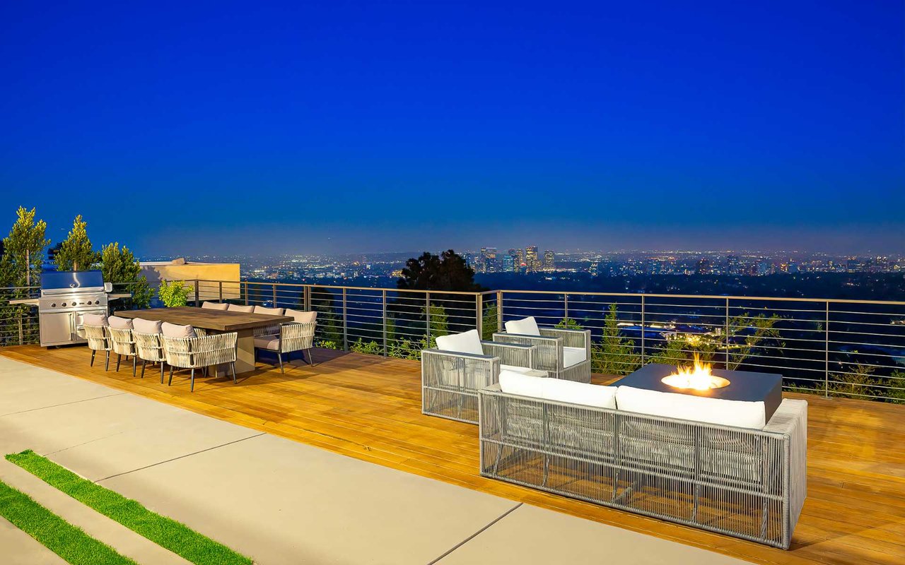 The Beverly Hills Skyline Villa