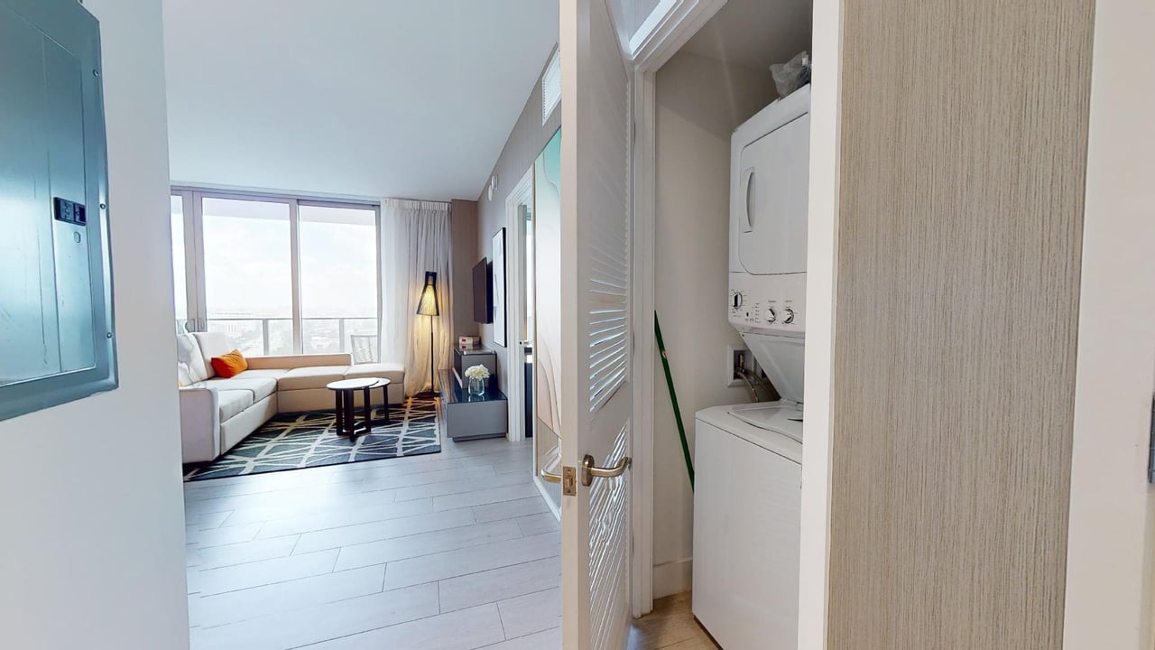 4010 S Ocean Drive 1006
