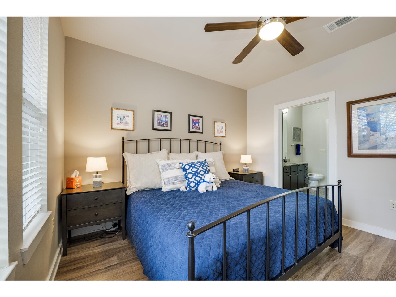 1900 Barton Springs RD Unit: 4035