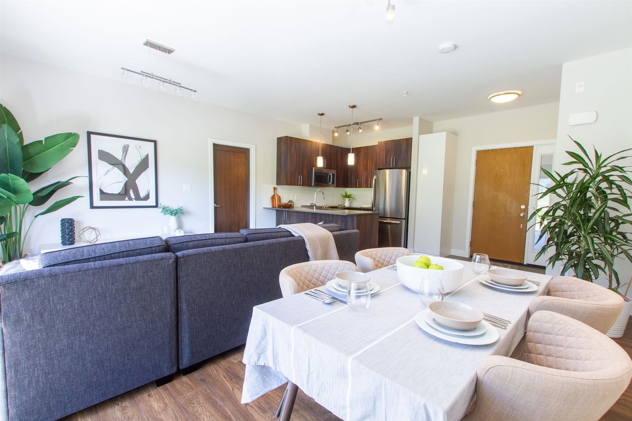 104-1025 Legacy Wy