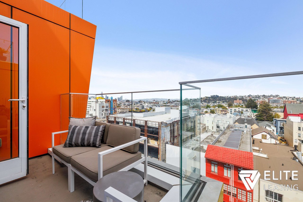 45 Bartlett St., #702