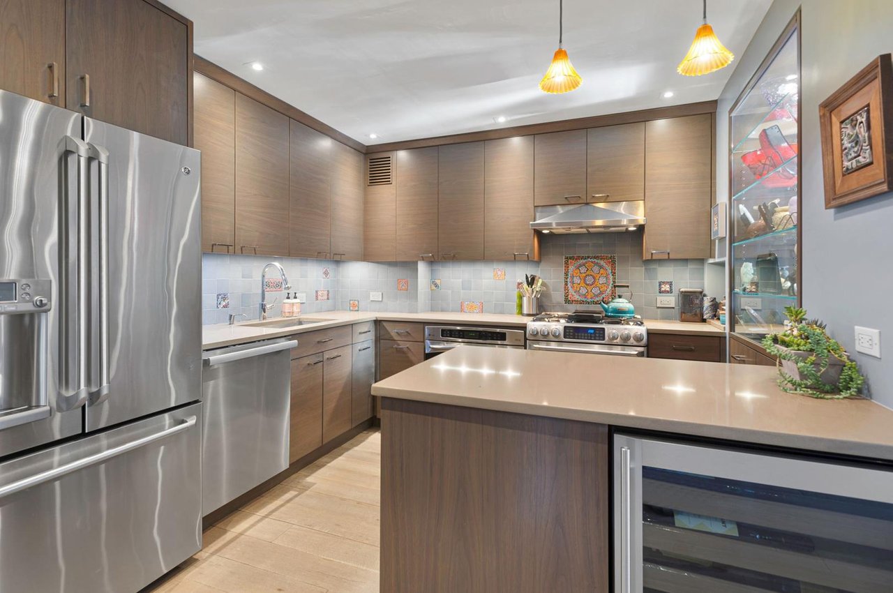 315 East 70th Street, Apt 9-G
