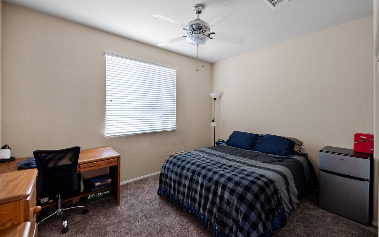 1273 Honeysuckle Avenue