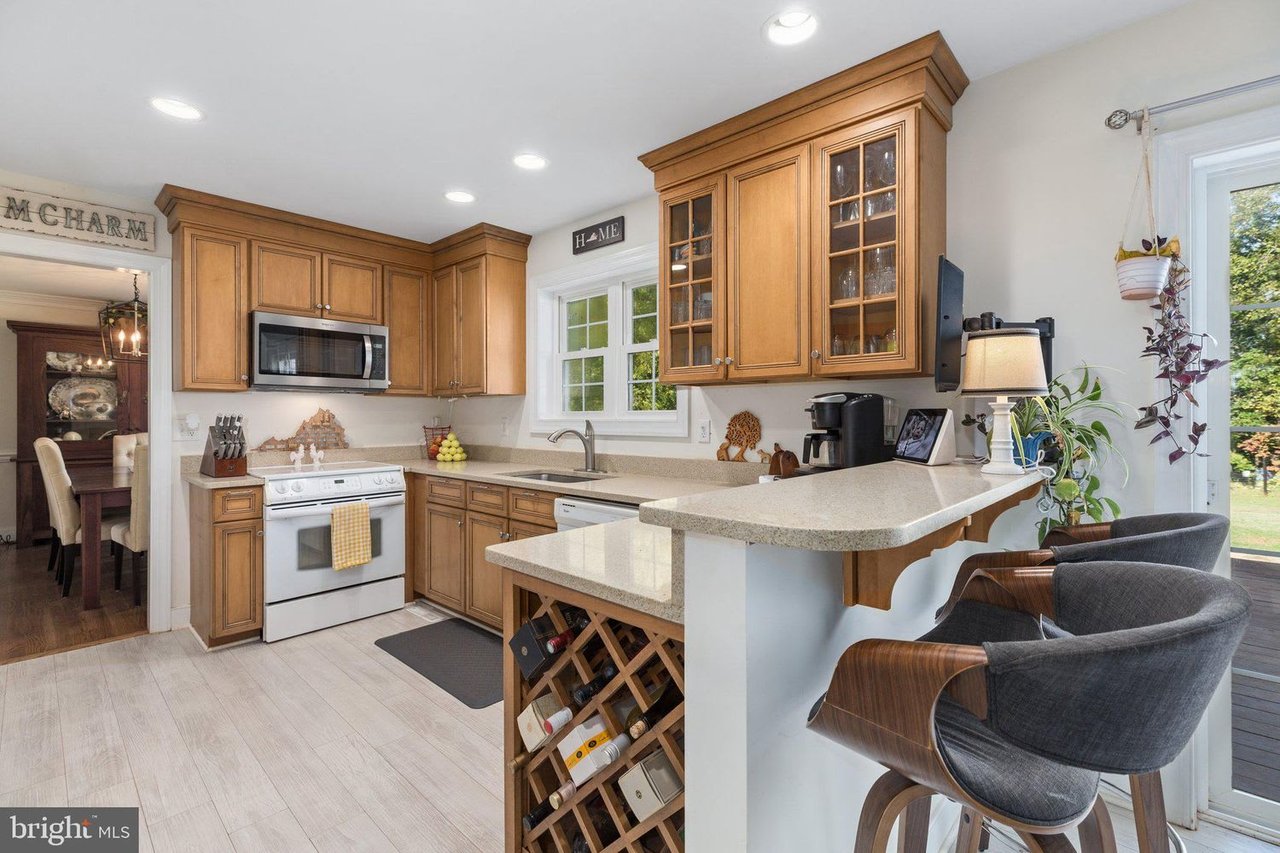 10623 Gravel Rd