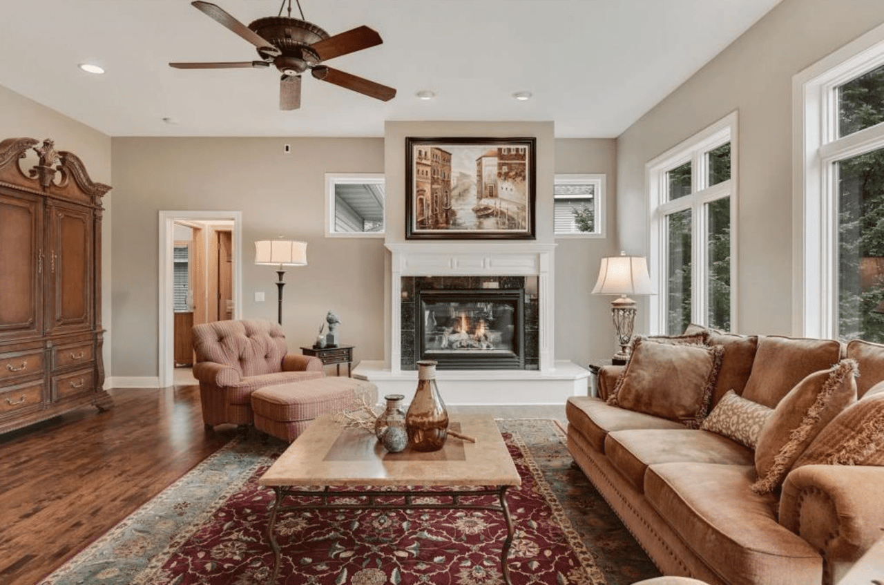 18194 Dove Court