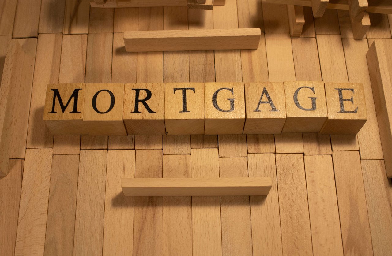 Be Ready: Anticipating a Dip in Mortgage Rates in Miami