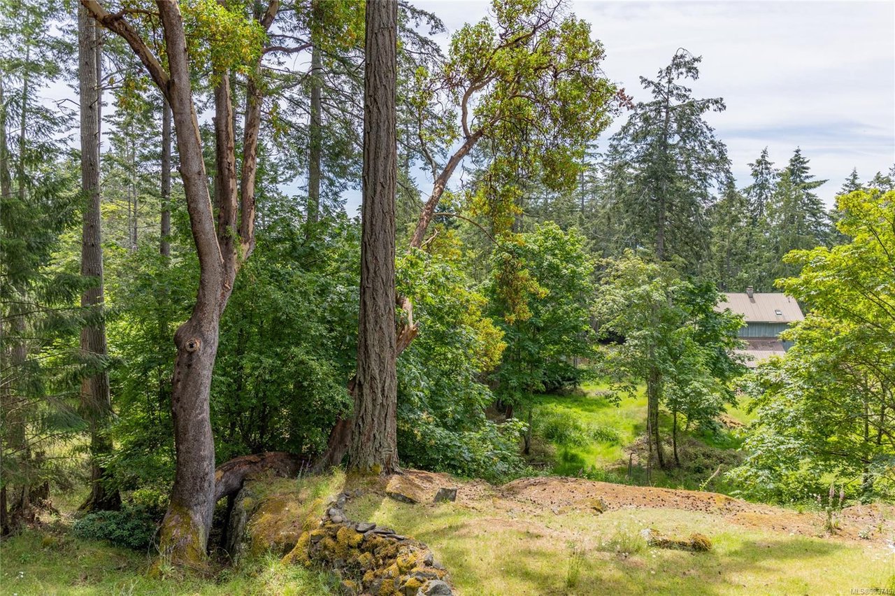 2637 Shoal Rd, Pender Island