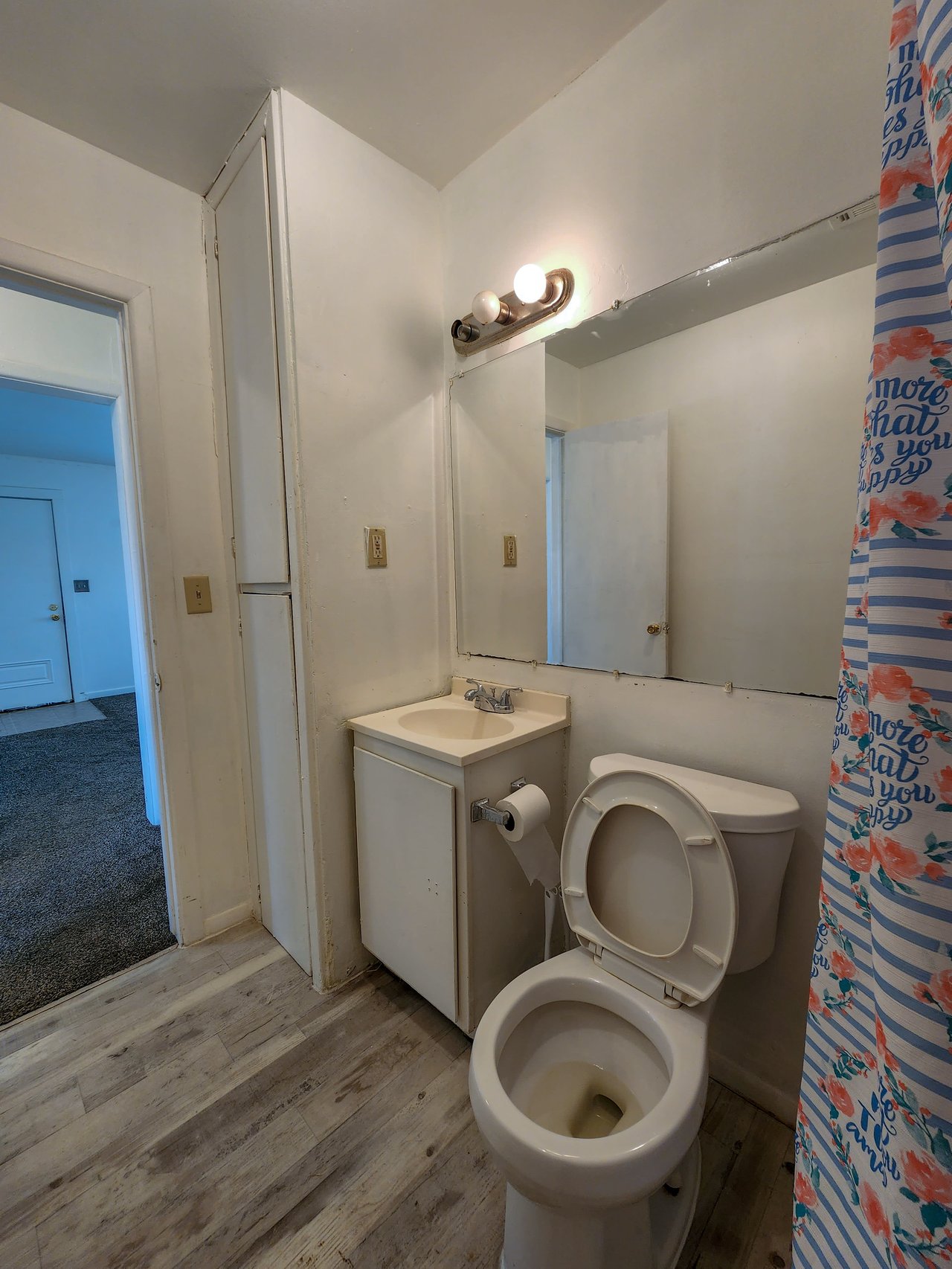 617 W Maple St.