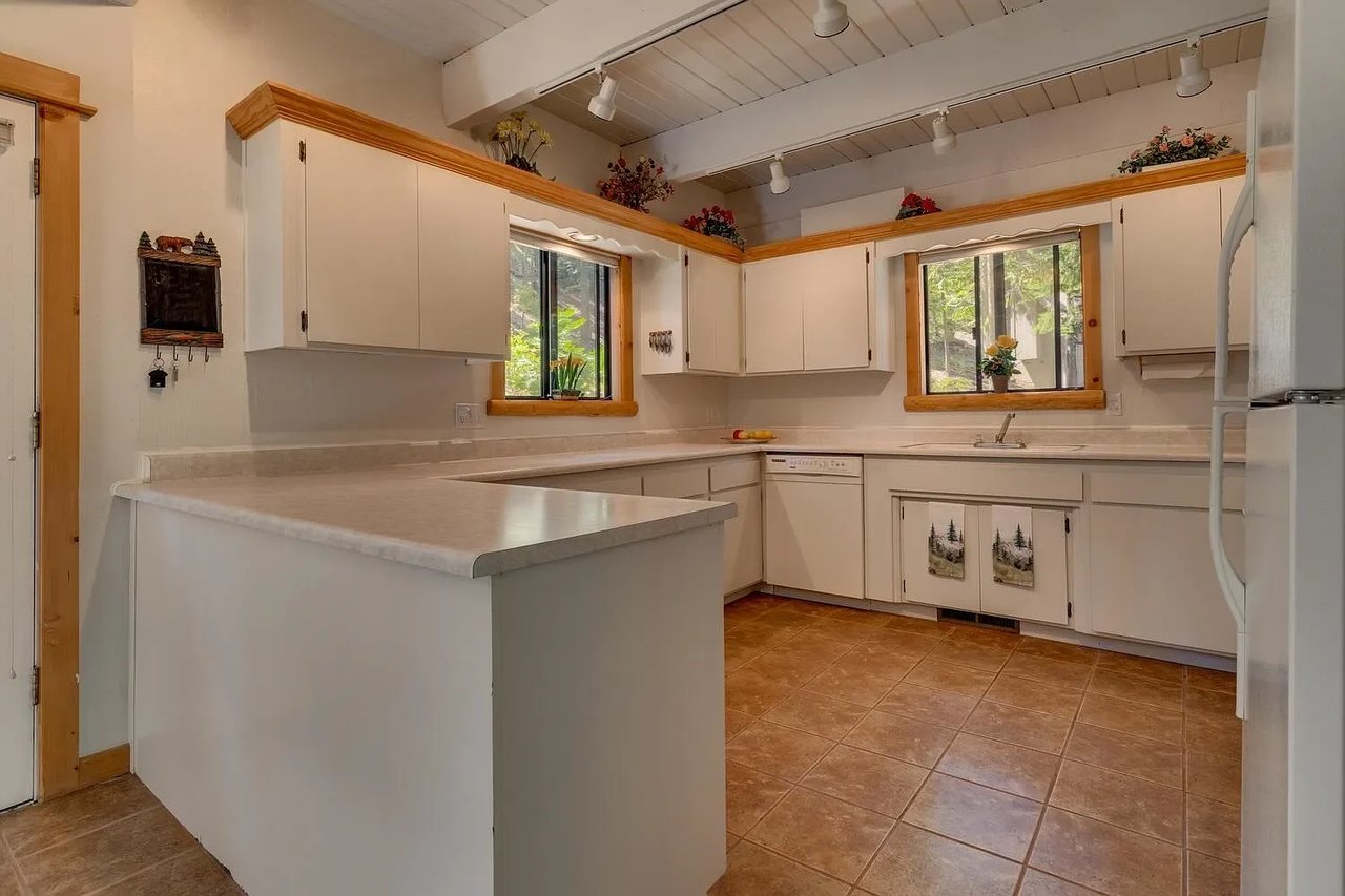 170 Simplon Pass Rd, Homewood, CA 96141