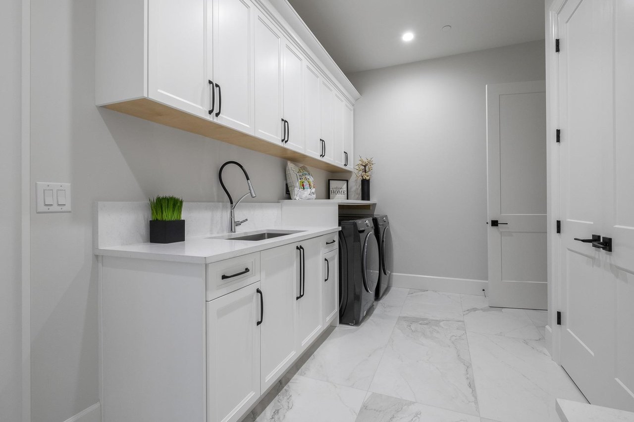 29622 Dewdney Trunk Rd