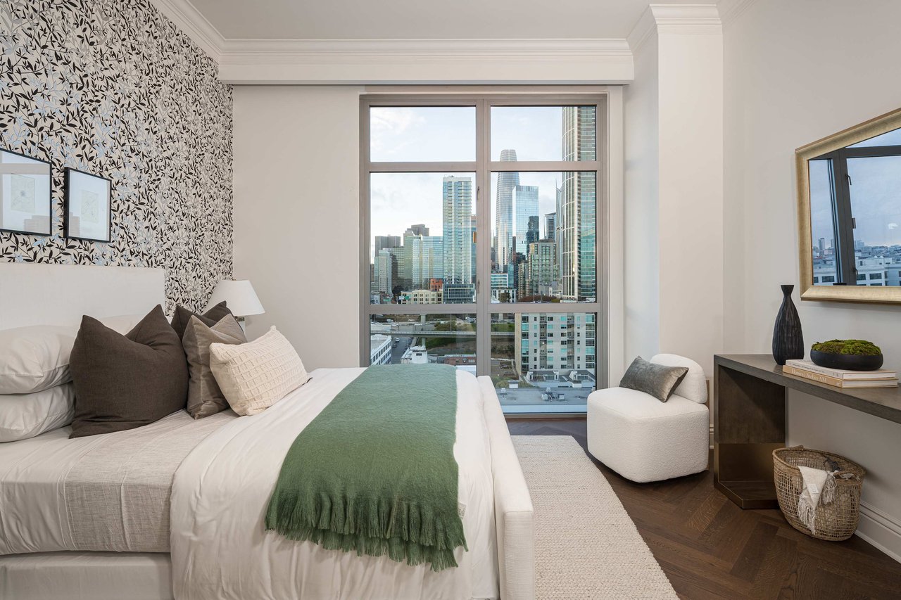 219 Brannan Street Unit: 18D