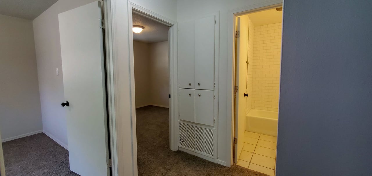 616 N Beard Ave Unit B