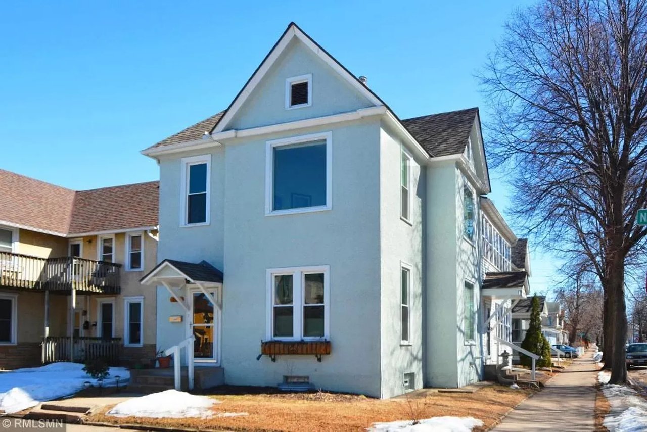 703 Jefferson St NE