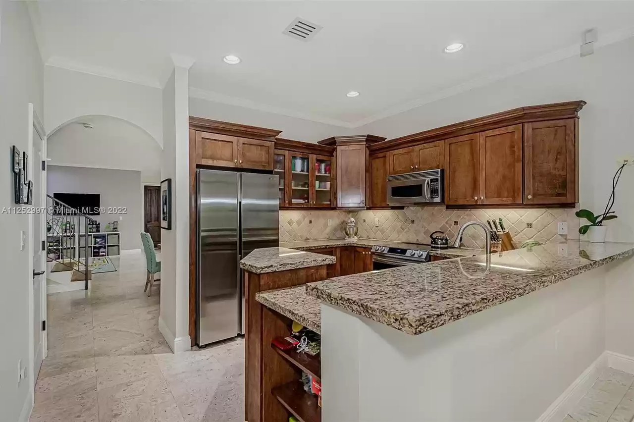 2929 Day Avenue