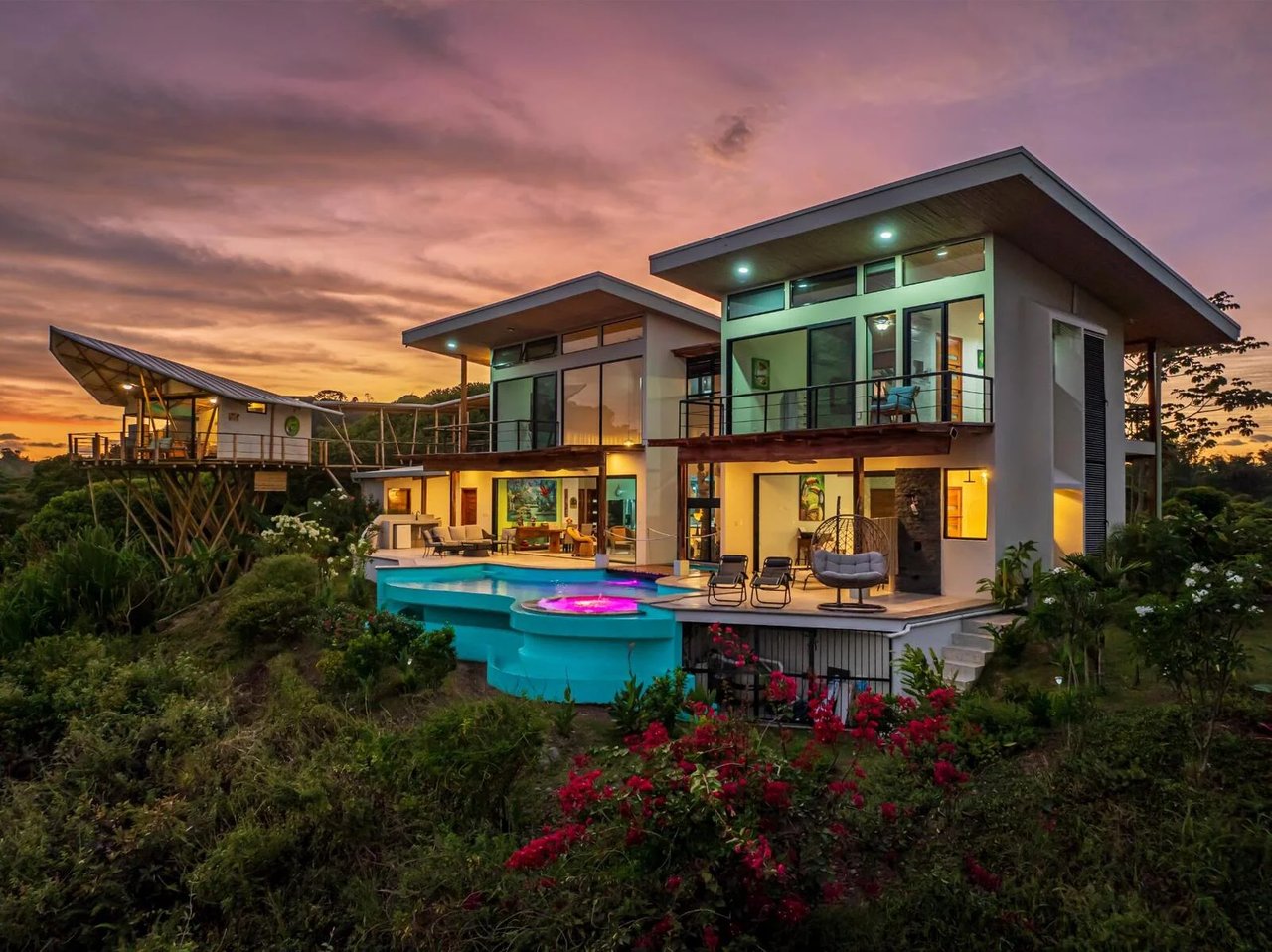 Modern Mountain View Estate, Manuel Antonio, Puntarenas